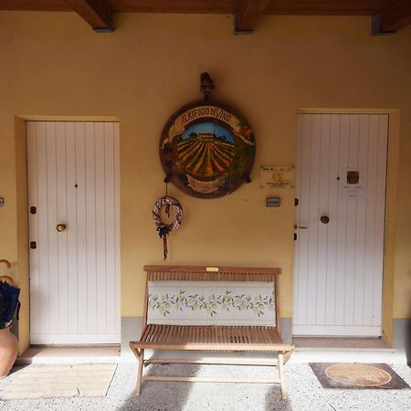 Agriturismo Al Rifugio Divino Belvedere Ostrense Bagian luar foto