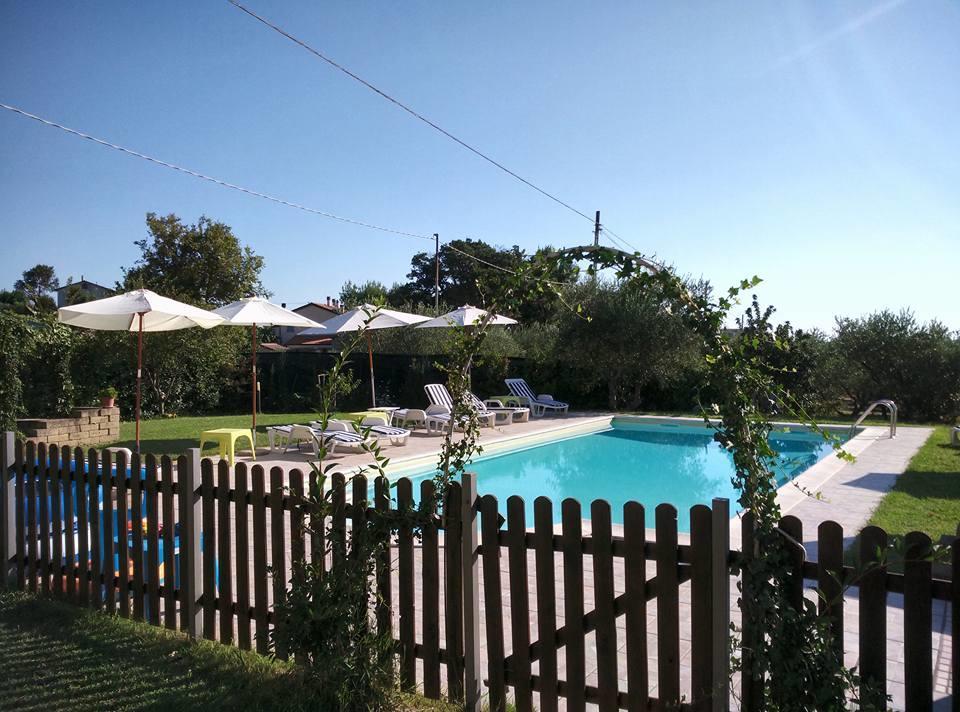 Agriturismo Al Rifugio Divino Belvedere Ostrense Bagian luar foto